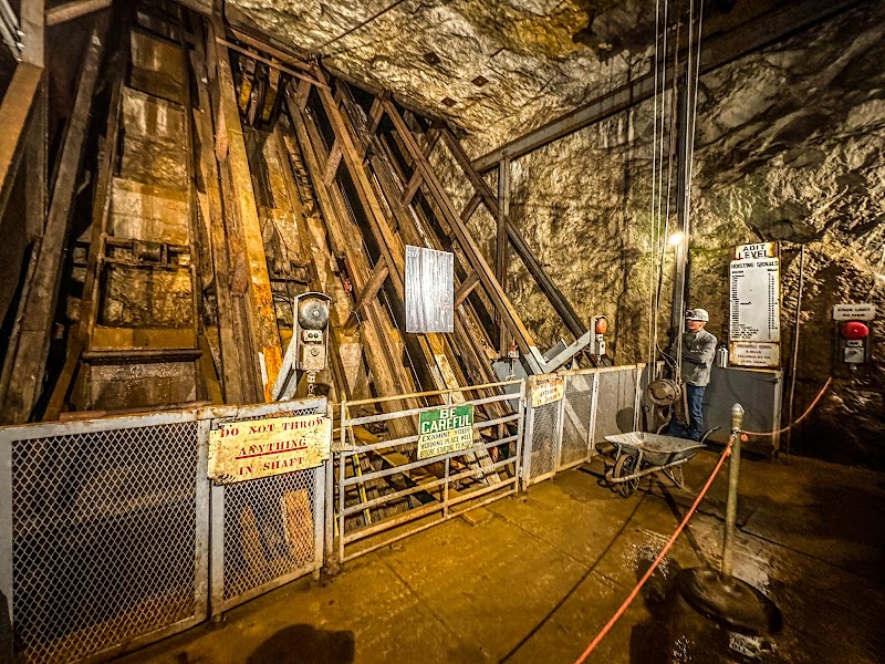 Sterling Hill Mining Museum